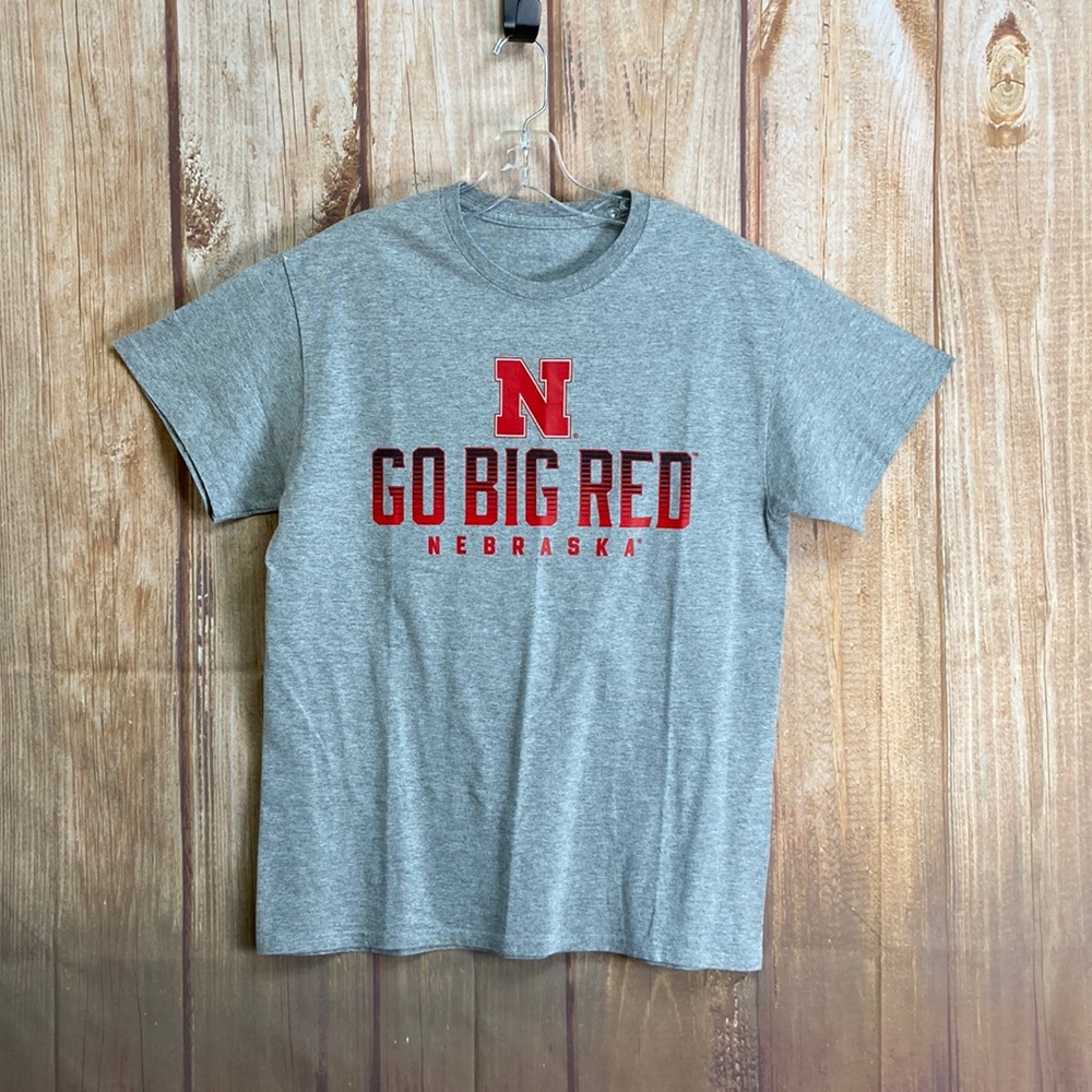 ➡️Nebraska Go Big Red Tee Men’s Size Medium